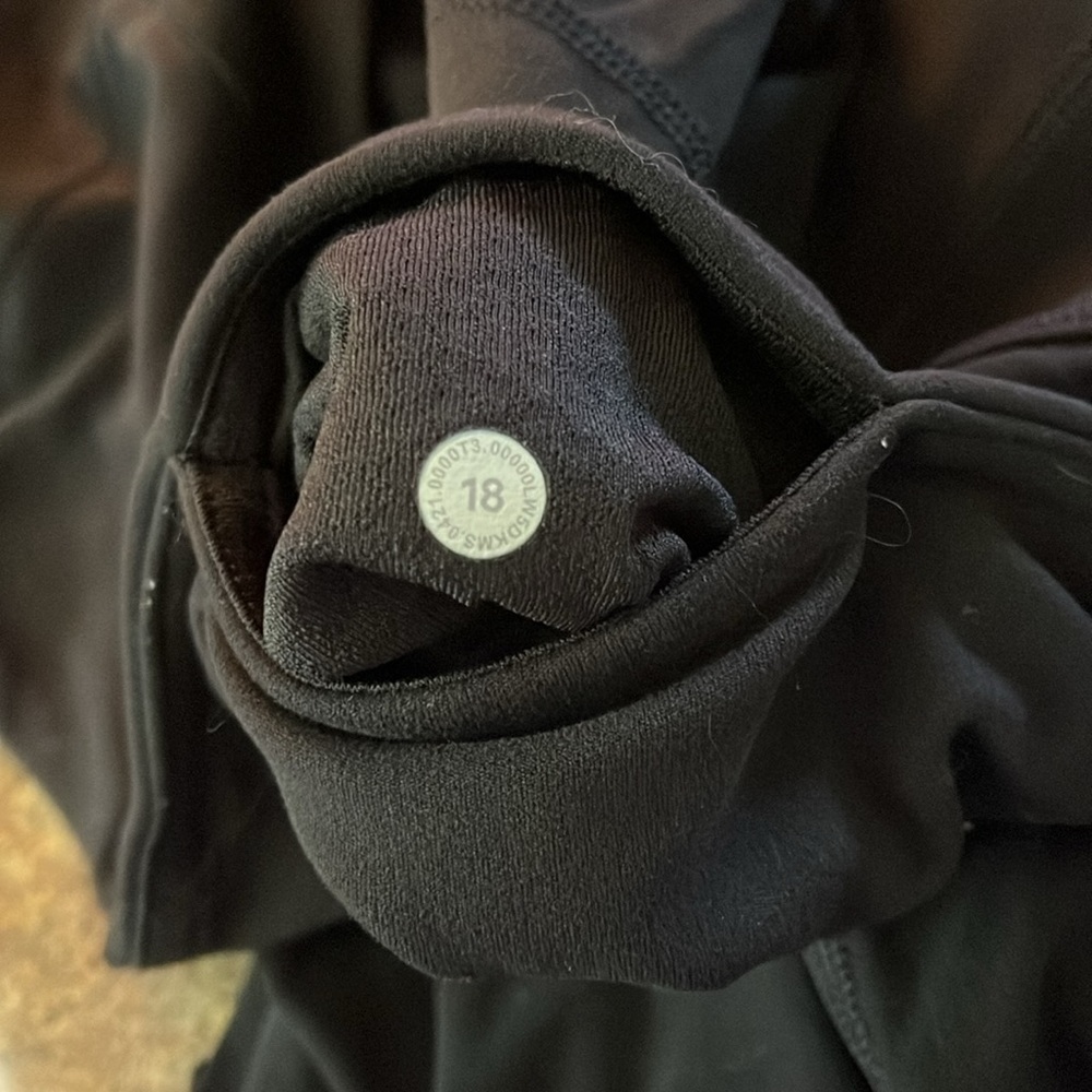LuLuLemon Black Flared Pants - Picture 3 of 3